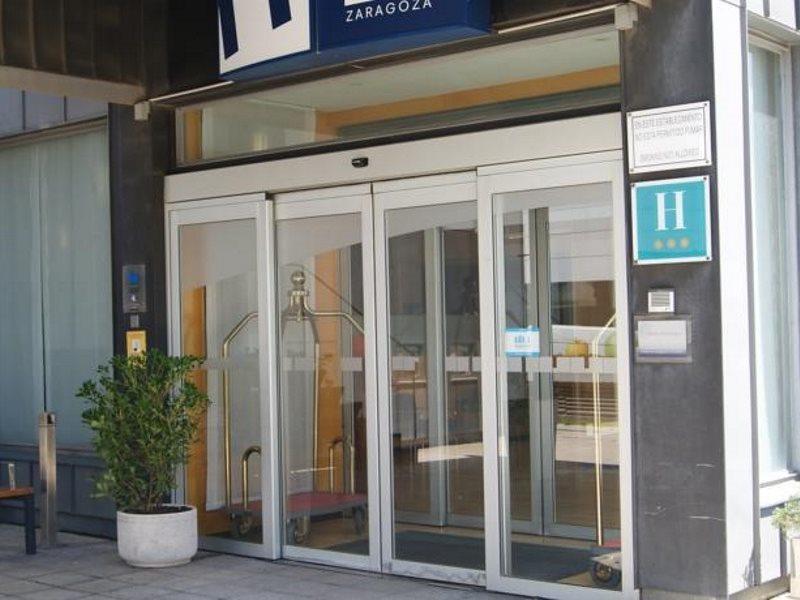 Hotel YIT Ciudad De Zaragoza Buitenkant foto